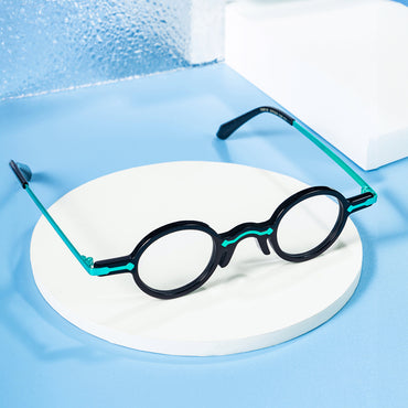 Round Retro Eyewear