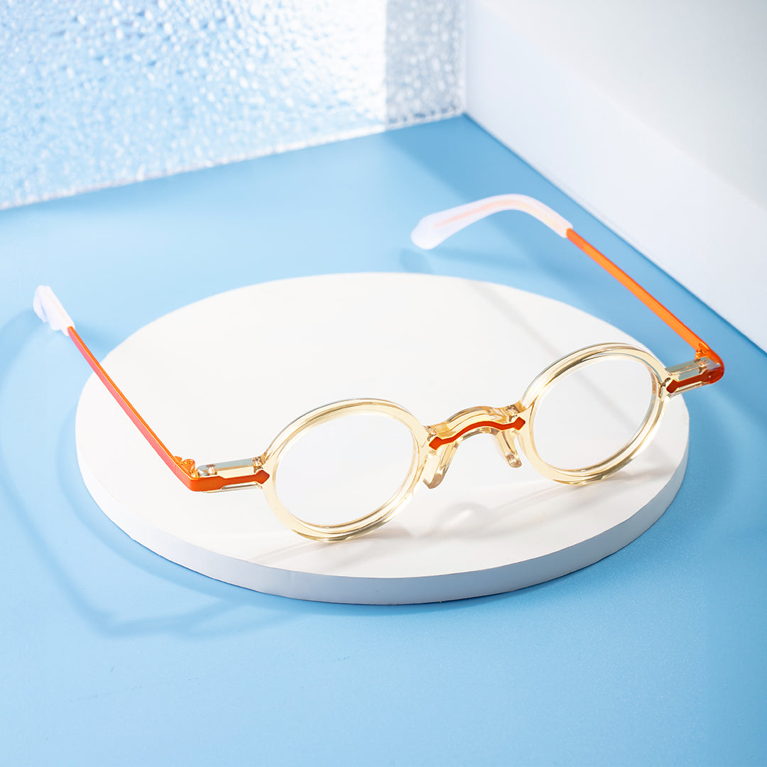 Flexible Red Frames