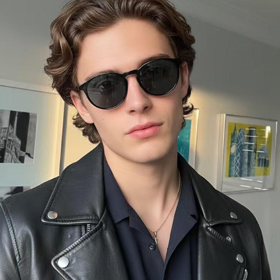 Elara Round Magnetic Eyeglasses with Colorful Toppers