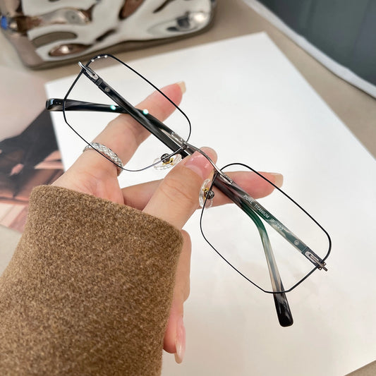 Zenith Minimalist Rectangle Rimless Glasses With Black Edge Accents